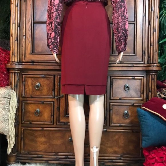 Kasper Burgundy Two Tier Pencil Skirt - Picture 2 of 8